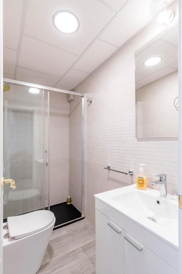 Estupendo Apartamento En El Centro De مدريد المظهر الخارجي الصورة